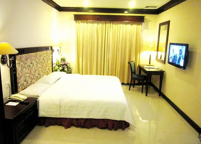 Equator Hotel Surabaya